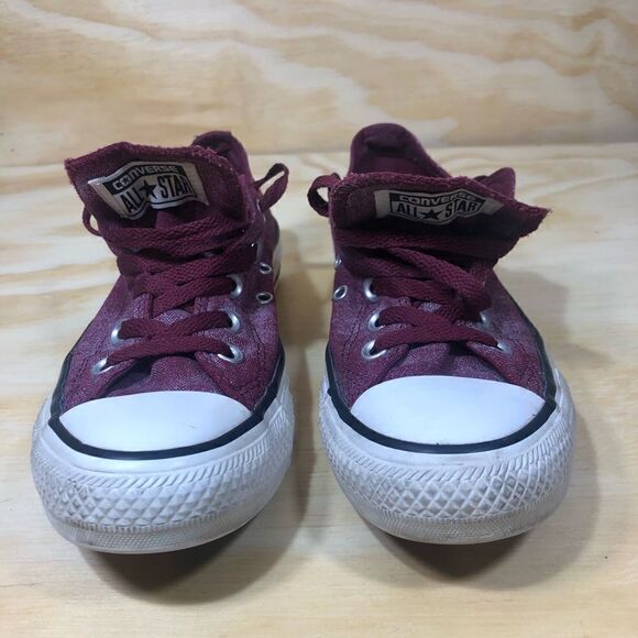 Converse Maroon Low Top Shoes Women’s Size 6 - Picture 4 of 9
